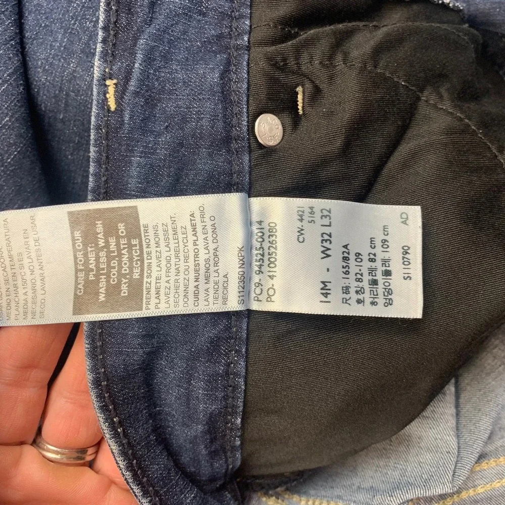 Signature Levi Modern Bootcut Jeans Women's W32 L32 (28
